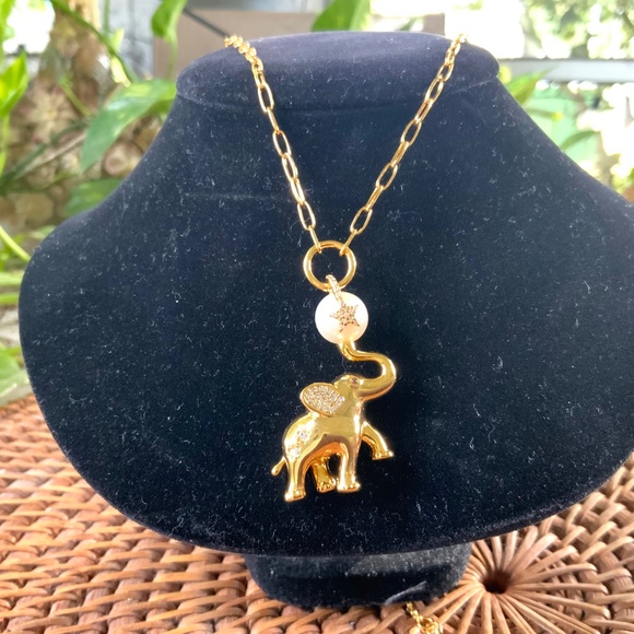 Kate Spade ELEPHANT NECKLACE ⭐️ NWT Winter Carnival PEARL GOLD CRYSTAL CHAIN - Picture 8 of 10